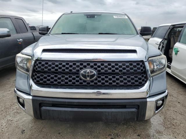 Photo 4 VIN: 5TFEY5F12JX238680 - TOYOTA TUNDRA CRE 