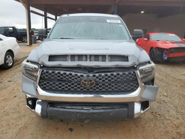 Photo 4 VIN: 5TFEY5F12JX242258 - TOYOTA TUNDRA CRE 