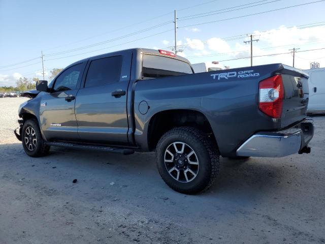 Photo 1 VIN: 5TFEY5F12KX244321 - TOYOTA TUNDRA CRE 