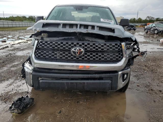 Photo 4 VIN: 5TFEY5F12LX269205 - TOYOTA TUNDRA CRE 