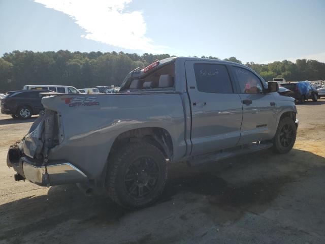 Photo 2 VIN: 5TFEY5F12MX276379 - TOYOTA TUNDRA CRE 