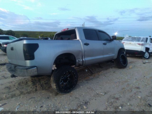 Photo 3 VIN: 5TFEY5F13BX099158 - TOYOTA TUNDRA 2WD TRUCK 