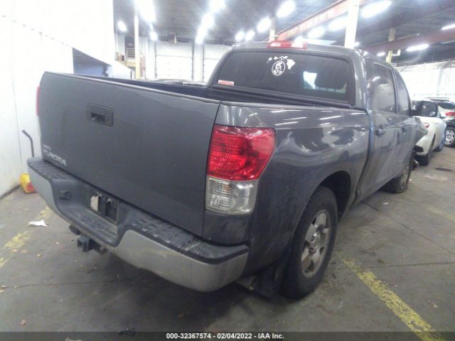 Photo 3 VIN: 5TFEY5F13CX124433 - TOYOTA TUNDRA 2WD TRUCK 