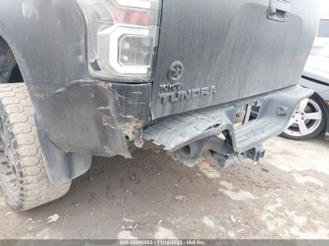 Photo 5 VIN: 5TFEY5F13CX133293 - TOYOTA TUNDRA 