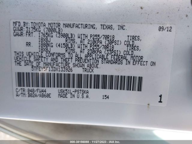 Photo 8 VIN: 5TFEY5F13DX133926 - TOYOTA TUNDRA 