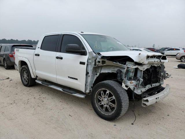 Photo 3 VIN: 5TFEY5F13FX178125 - TOYOTA TUNDRA CRE 