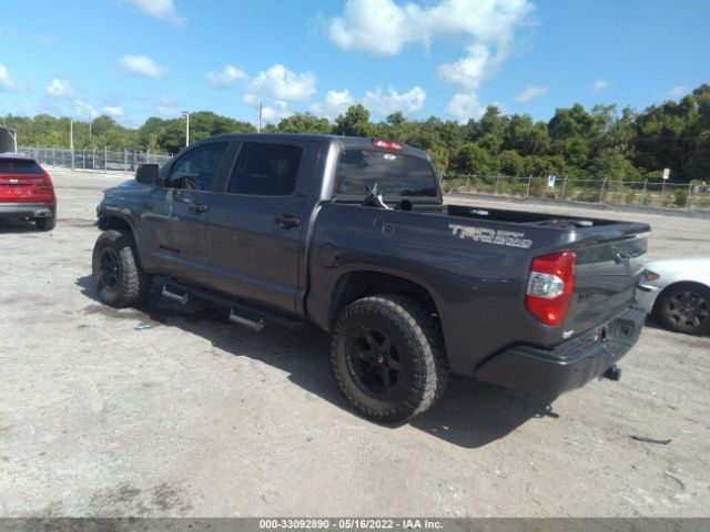 Photo 2 VIN: 5TFEY5F13JX230040 - TOYOTA TUNDRA 2WD 