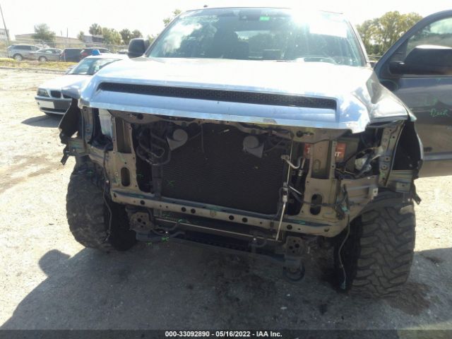 Photo 5 VIN: 5TFEY5F13JX230040 - TOYOTA TUNDRA 2WD 