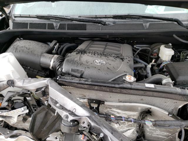 Photo 6 VIN: 5TFEY5F13LX266670 - TOYOTA TUNDRA CRE 