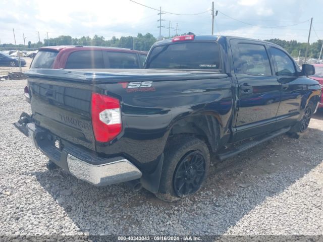 Photo 3 VIN: 5TFEY5F13MX294826 - TOYOTA TUNDRA 