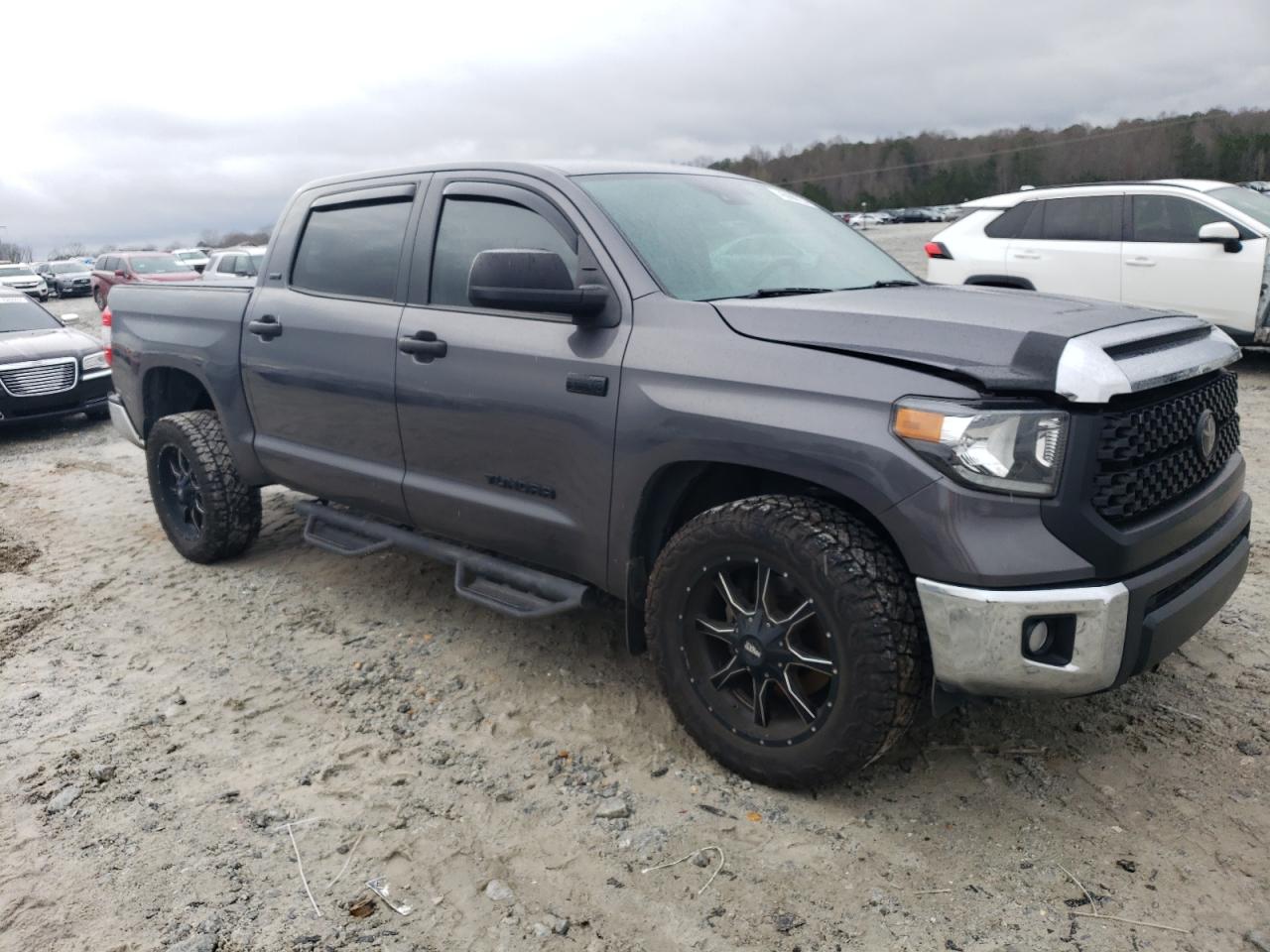 Photo 3 VIN: 5TFEY5F13MX299475 - TOYOTA TUNDRA 