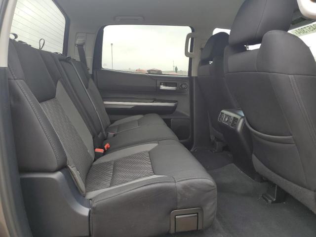 Photo 9 VIN: 5TFEY5F14FX185276 - TOYOTA TUNDRA CRE 