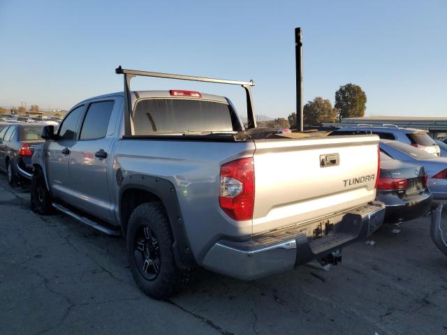 Photo 1 VIN: 5TFEY5F14HX227299 - TOYOTA TUNDRA CRE 