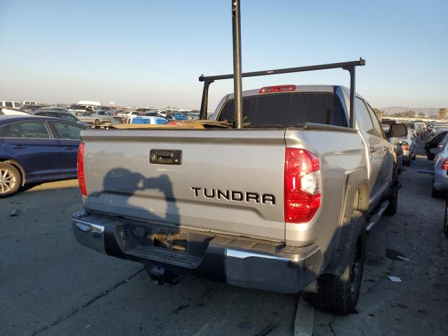 Photo 2 VIN: 5TFEY5F14HX227299 - TOYOTA TUNDRA CRE 