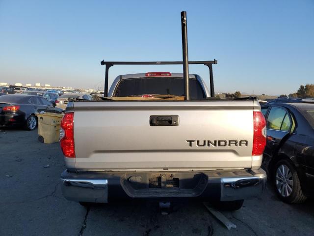 Photo 5 VIN: 5TFEY5F14HX227299 - TOYOTA TUNDRA CRE 