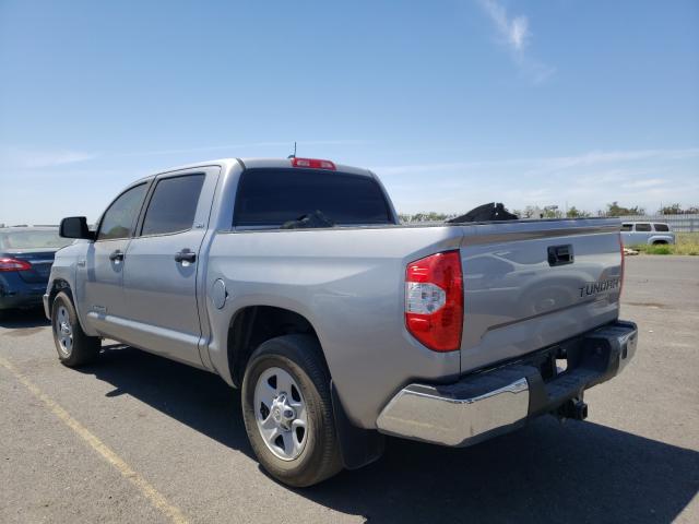 Photo 2 VIN: 5TFEY5F14JX238843 - TOYOTA TUNDRA CRE 