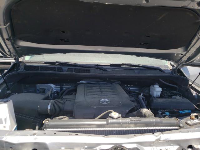 Photo 6 VIN: 5TFEY5F14JX238843 - TOYOTA TUNDRA CRE 