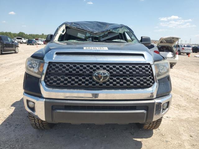 Photo 4 VIN: 5TFEY5F14JX239815 - TOYOTA TUNDRA CRE 