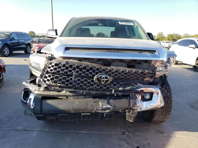 Photo 4 VIN: 5TFEY5F14MX279994 - TOYOTA TUNDRA CRE 