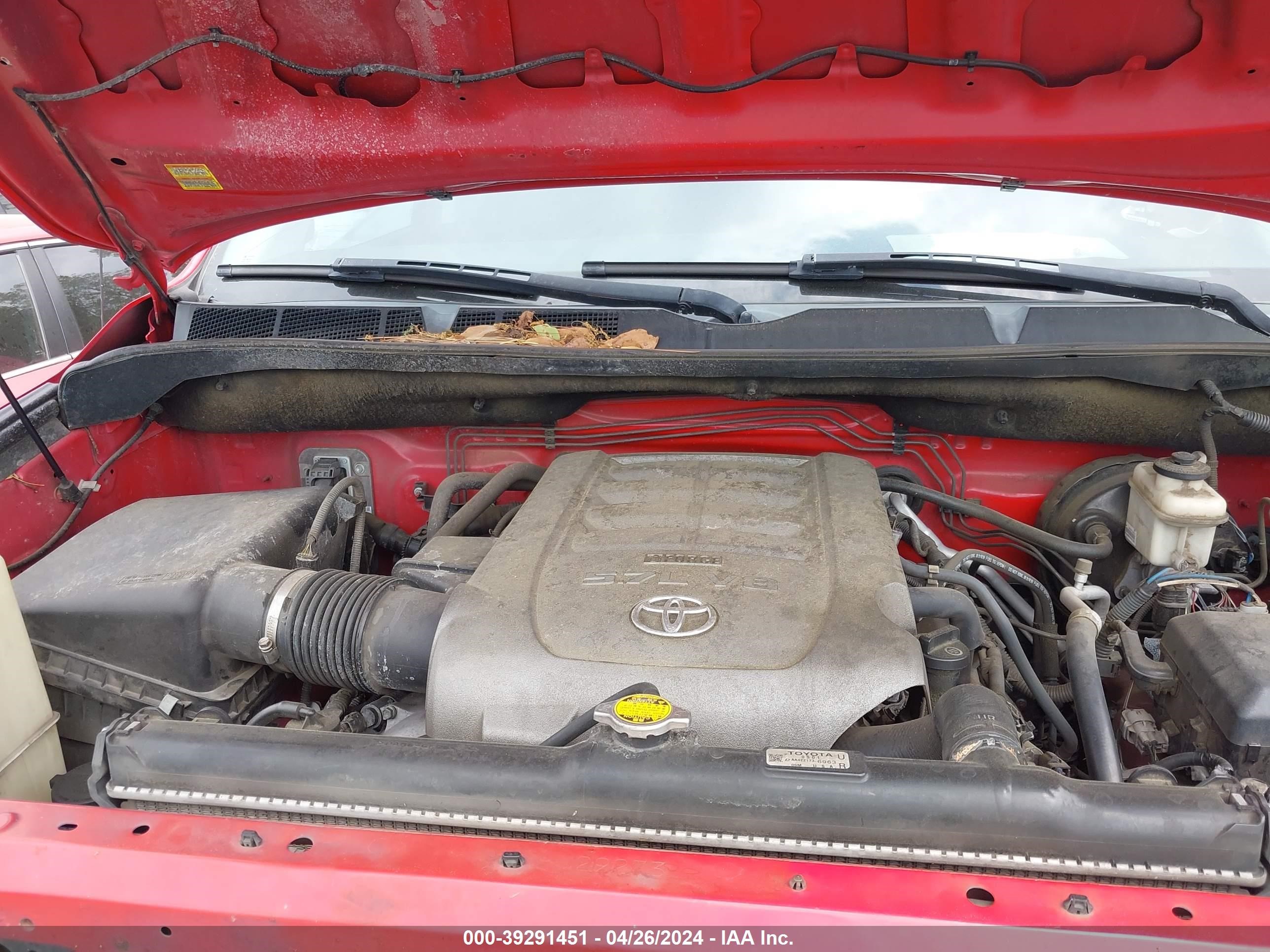 Photo 9 VIN: 5TFEY5F15AX096387 - TOYOTA TUNDRA 