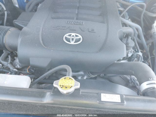 Photo 9 VIN: 5TFEY5F15JX229410 - TOYOTA TUNDRA 