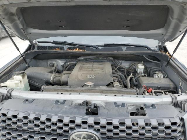 Photo 10 VIN: 5TFEY5F15JX243601 - TOYOTA TUNDRA CRE 