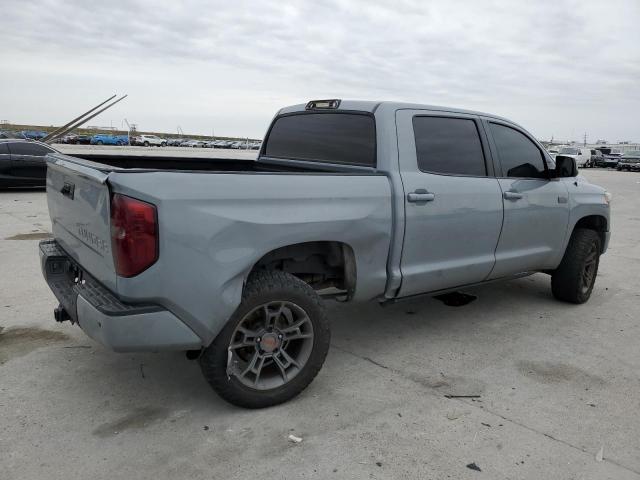 Photo 2 VIN: 5TFEY5F15JX243601 - TOYOTA TUNDRA CRE 