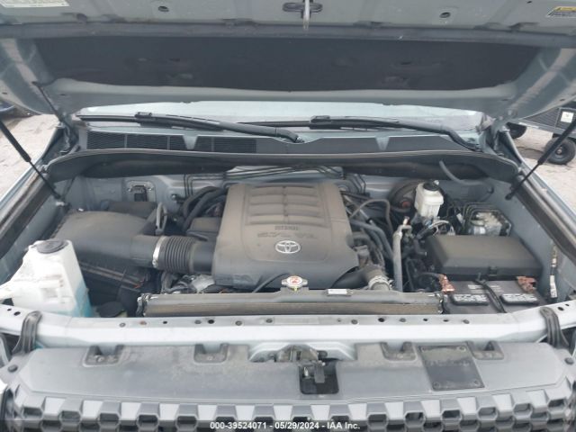 Photo 9 VIN: 5TFEY5F15MX274660 - TOYOTA TUNDRA 