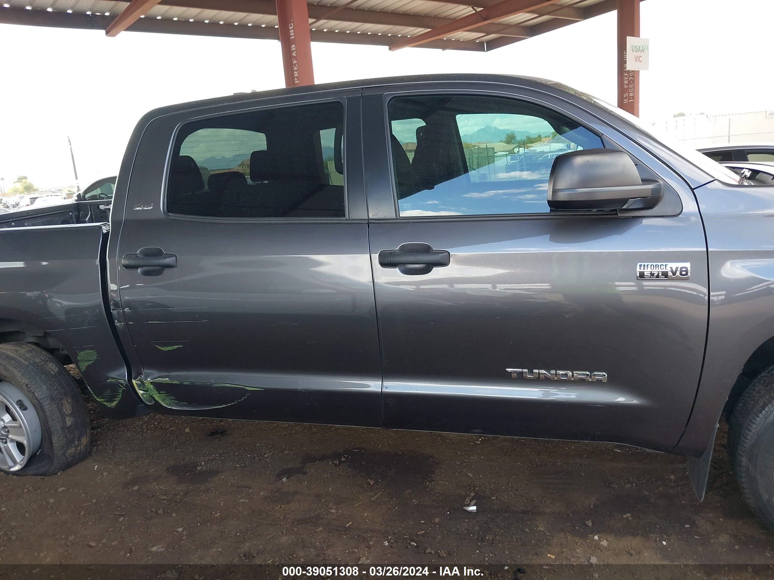 Photo 12 VIN: 5TFEY5F15MX291684 - TOYOTA TUNDRA 