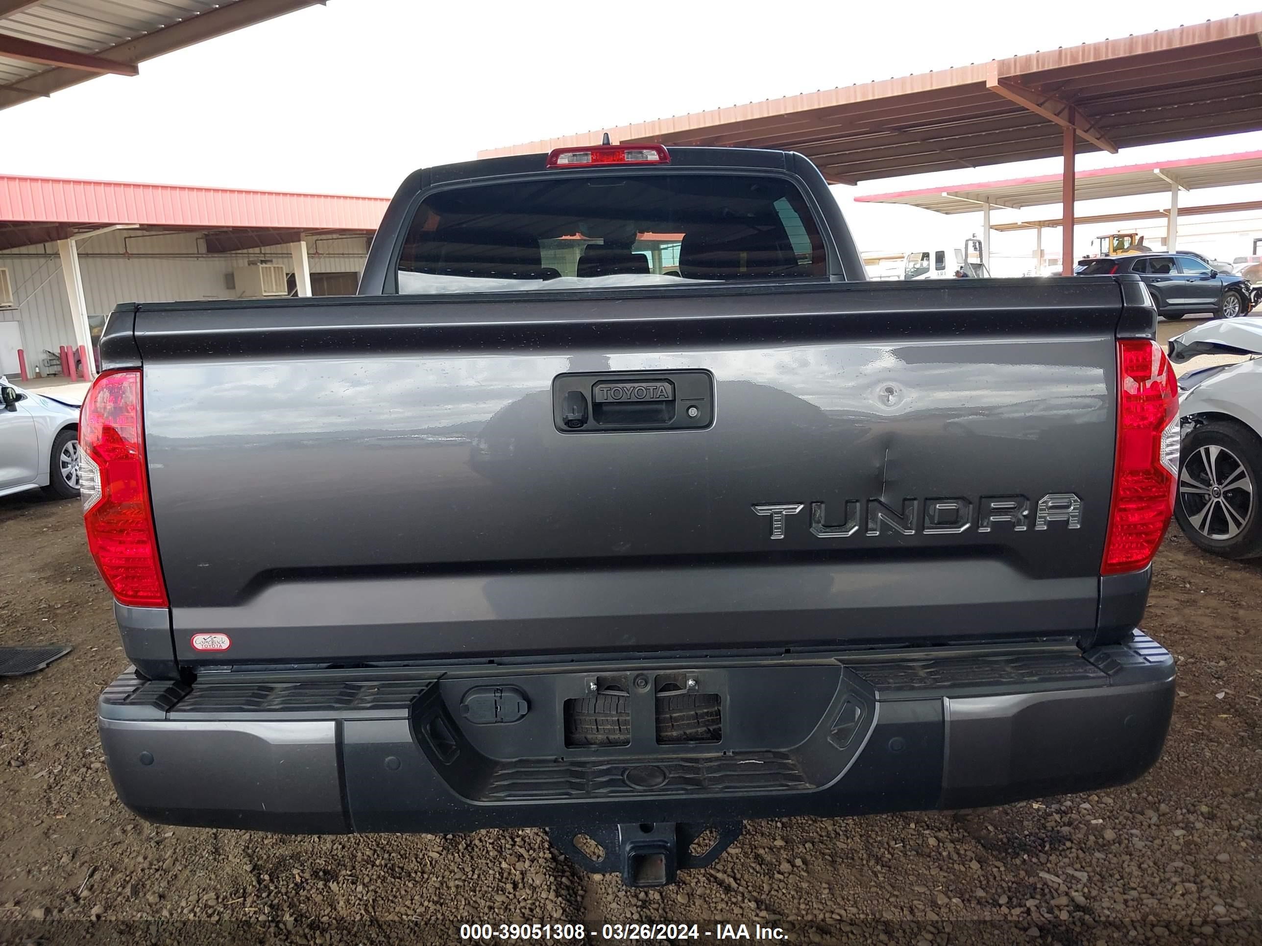 Photo 15 VIN: 5TFEY5F15MX291684 - TOYOTA TUNDRA 