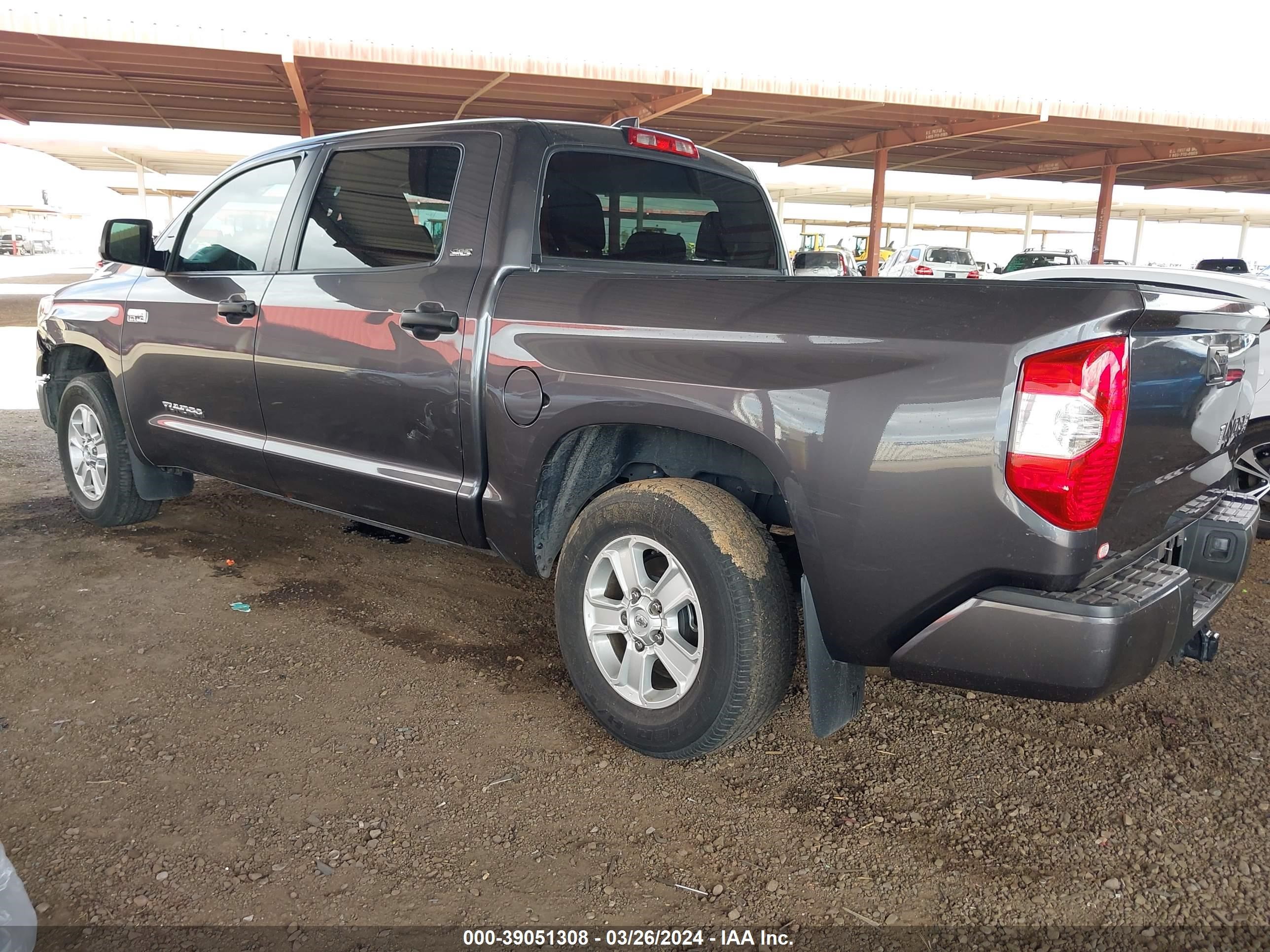 Photo 2 VIN: 5TFEY5F15MX291684 - TOYOTA TUNDRA 