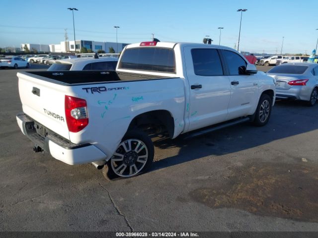 Photo 3 VIN: 5TFEY5F15MX294844 - TOYOTA TUNDRA 