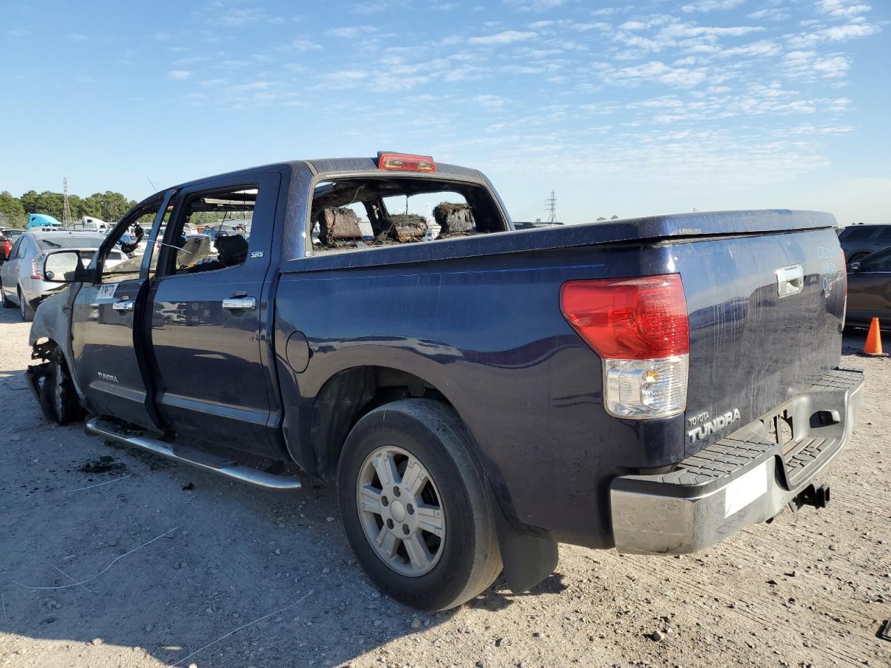 Photo 1 VIN: 5TFEY5F16AX079906 - TOYOTA TUNDRA 