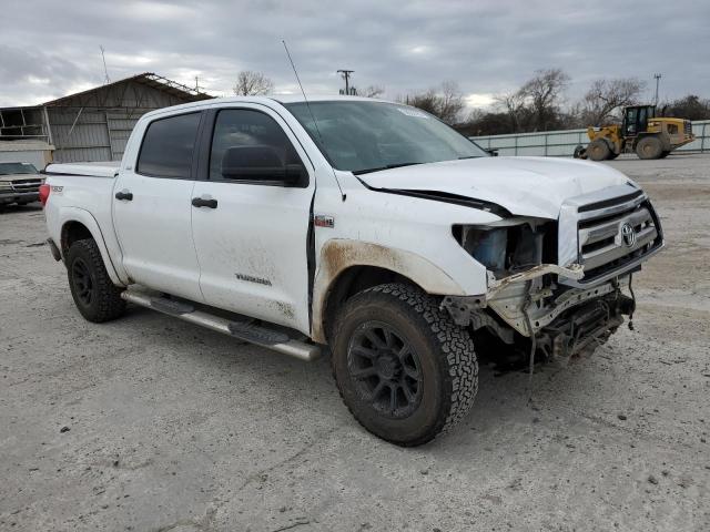 Photo 3 VIN: 5TFEY5F16DX147058 - TOYOTA TUNDRA CRE 