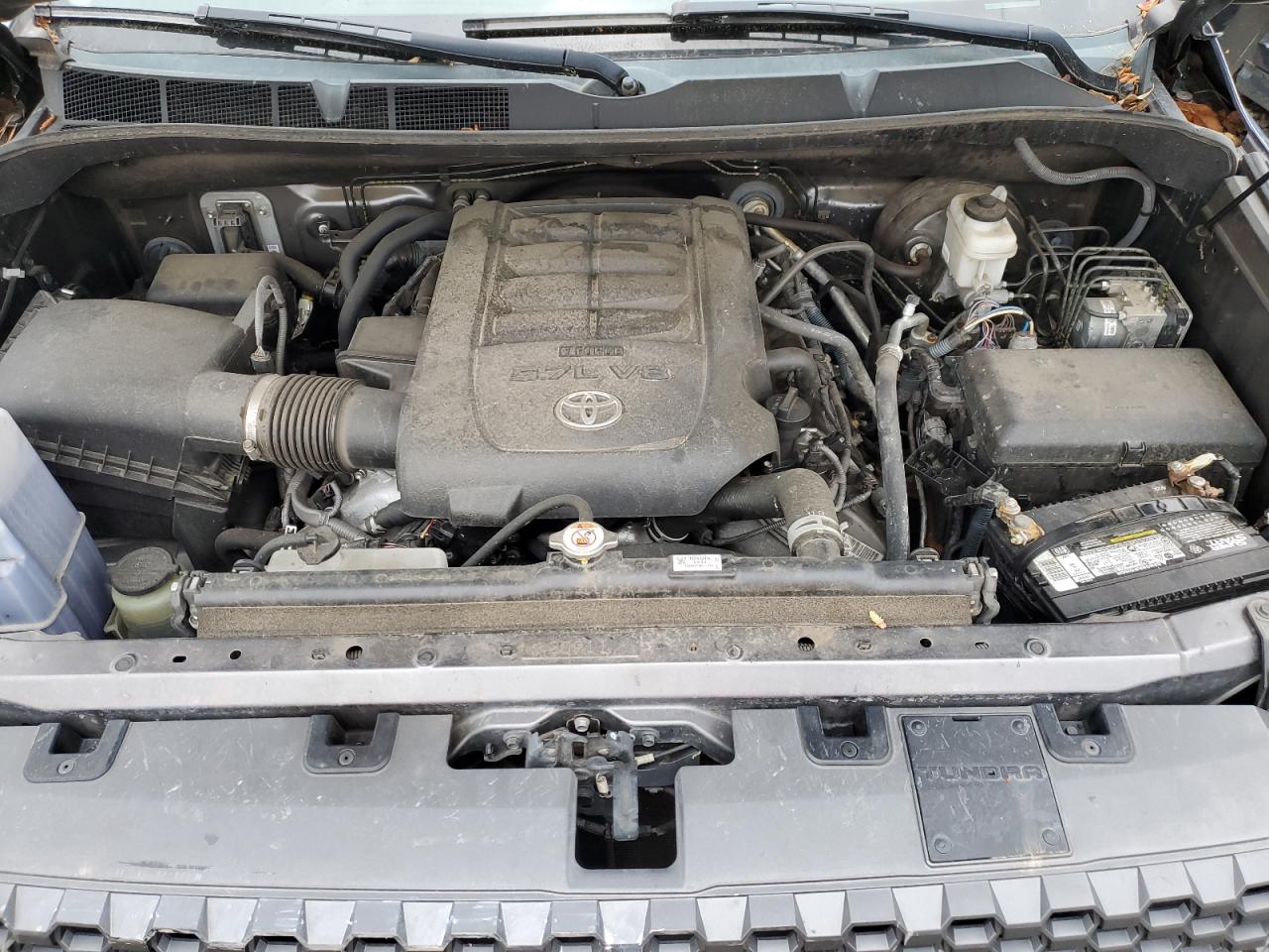 Photo 10 VIN: 5TFEY5F16KX245469 - TOYOTA TUNDRA 