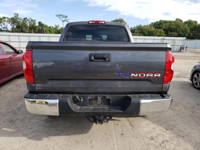 Photo 5 VIN: 5TFEY5F16KX246640 - TOYOTA TUNDRA 