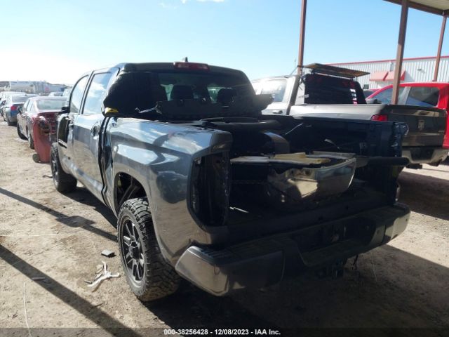 Photo 2 VIN: 5TFEY5F16MX282783 - TOYOTA TUNDRA 