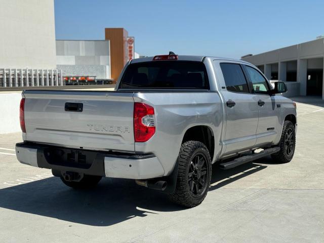 Photo 3 VIN: 5TFEY5F16MX296845 - TOYOTA TUNDRA 