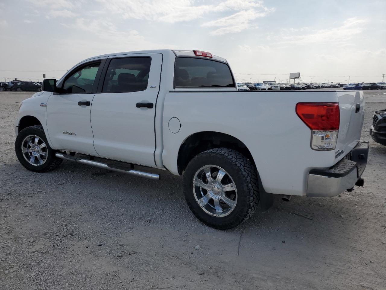 Photo 1 VIN: 5TFEY5F17AX086850 - TOYOTA TUNDRA 