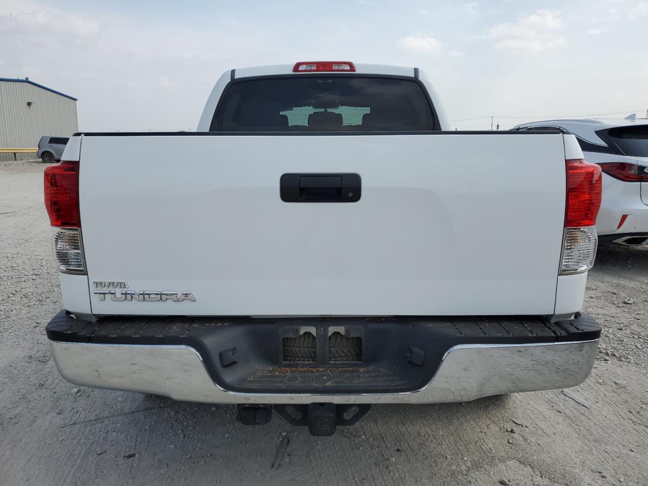 Photo 5 VIN: 5TFEY5F17AX086850 - TOYOTA TUNDRA 