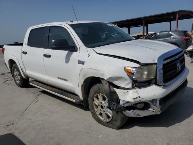 Photo 3 VIN: 5TFEY5F17AX096827 - TOYOTA TUNDRA CRE 