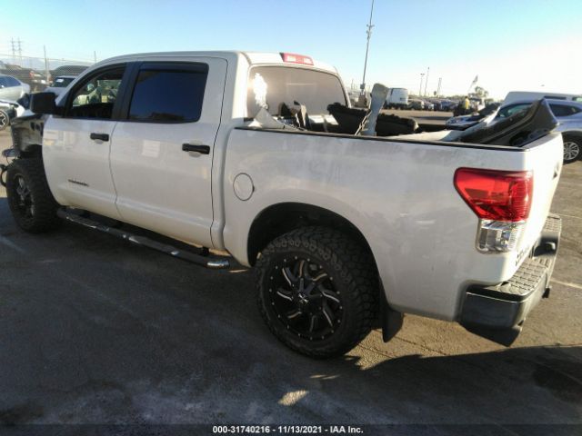 Photo 2 VIN: 5TFEY5F17CX129313 - TOYOTA TUNDRA 2WD TRUCK 