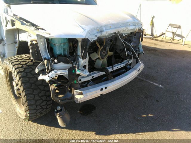 Photo 5 VIN: 5TFEY5F17CX129313 - TOYOTA TUNDRA 2WD TRUCK 