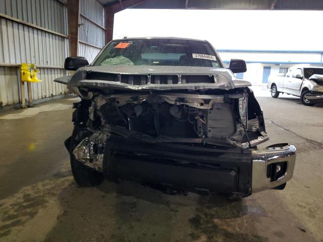 Photo 4 VIN: 5TFEY5F17JX235371 - TOYOTA TUNDRA 