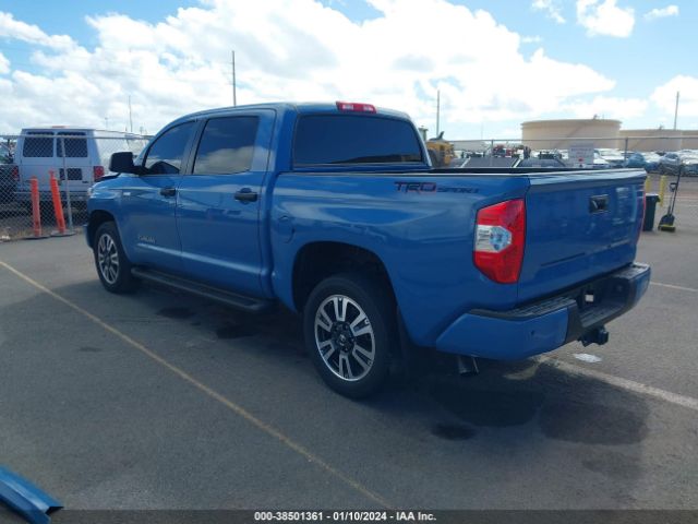 Photo 2 VIN: 5TFEY5F17KX245710 - TOYOTA TUNDRA 