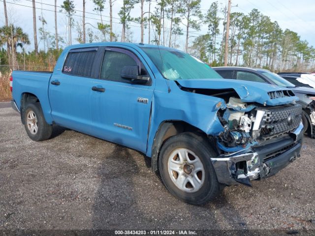 Photo 5 VIN: 5TFEY5F17KX246162 - TOYOTA TUNDRA 