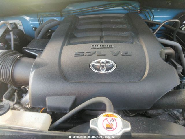 Photo 9 VIN: 5TFEY5F17KX246162 - TOYOTA TUNDRA 