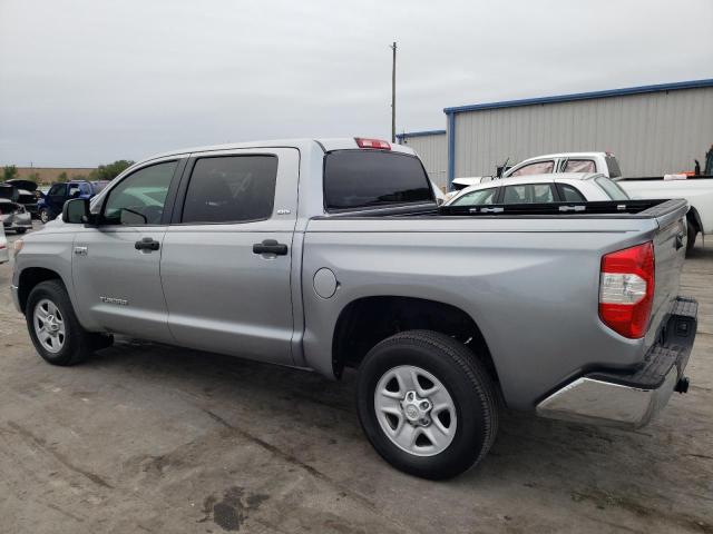 Photo 1 VIN: 5TFEY5F17KX246968 - TOYOTA TUNDRA CRE 