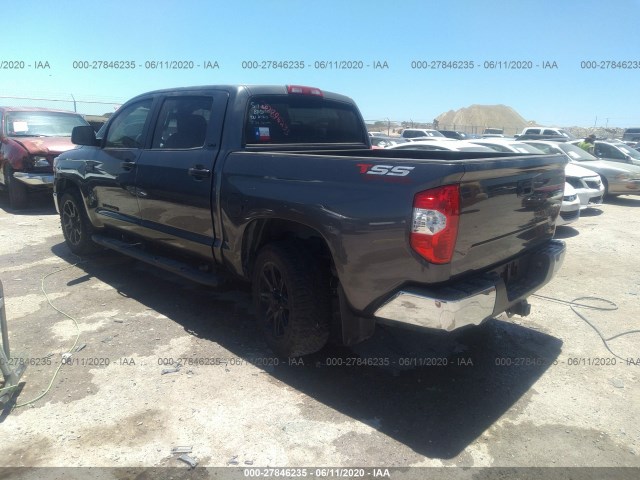 Photo 2 VIN: 5TFEY5F17KX249742 - TOYOTA TUNDRA 2WD 