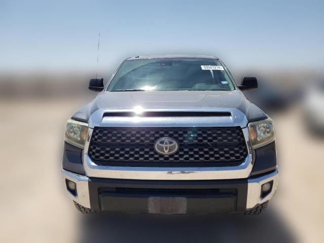 Photo 4 VIN: 5TFEY5F17KX253628 - TOYOTA TUNDRA 